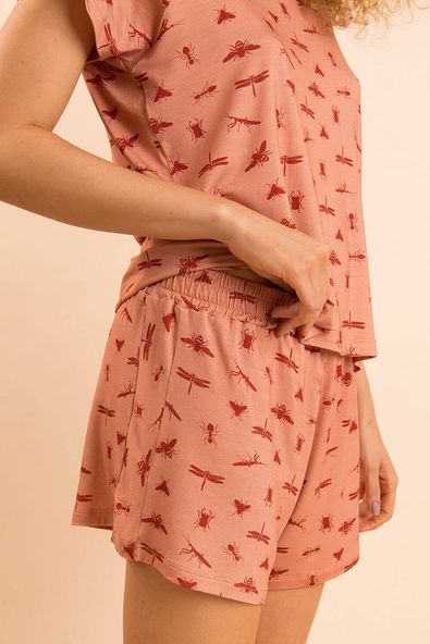 foto do detalhe lateral do short do pijama insecta rosê de malha