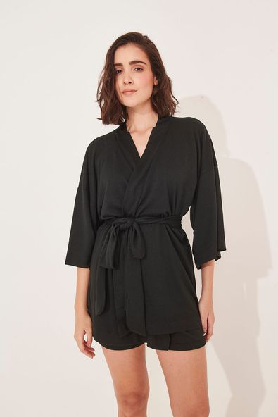 kimono-fernanda-preto-com-faixa